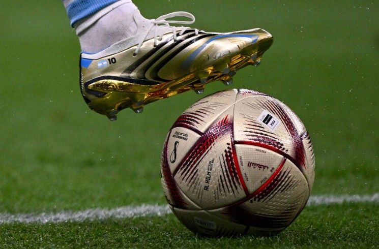 Law 2 - The Ball