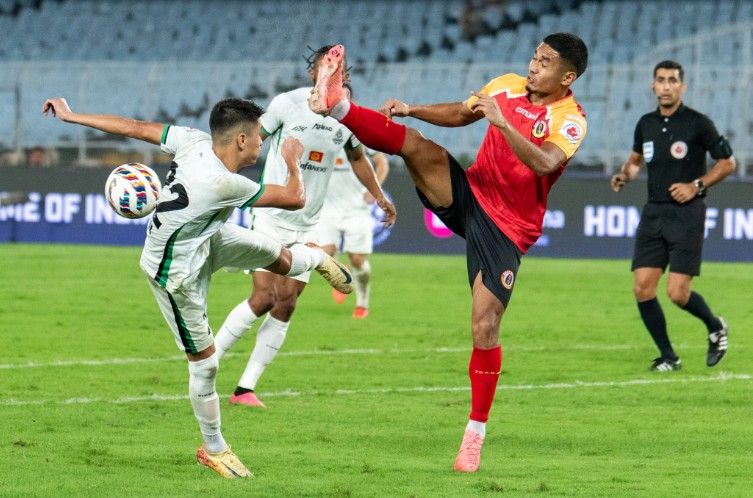 Mohammedan's Red Card Disaster